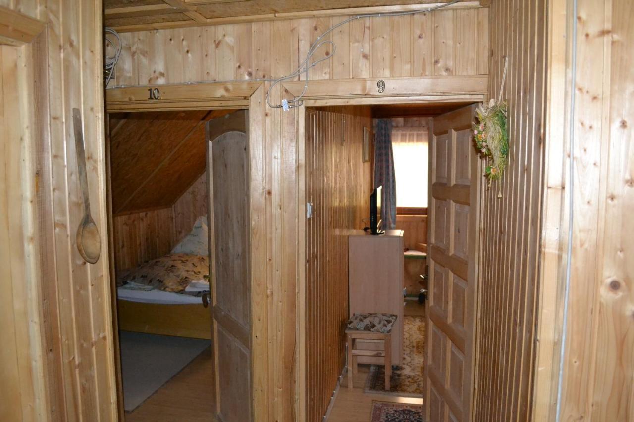 Hotel Pension Lucia Bucovina Vama  Esterno foto