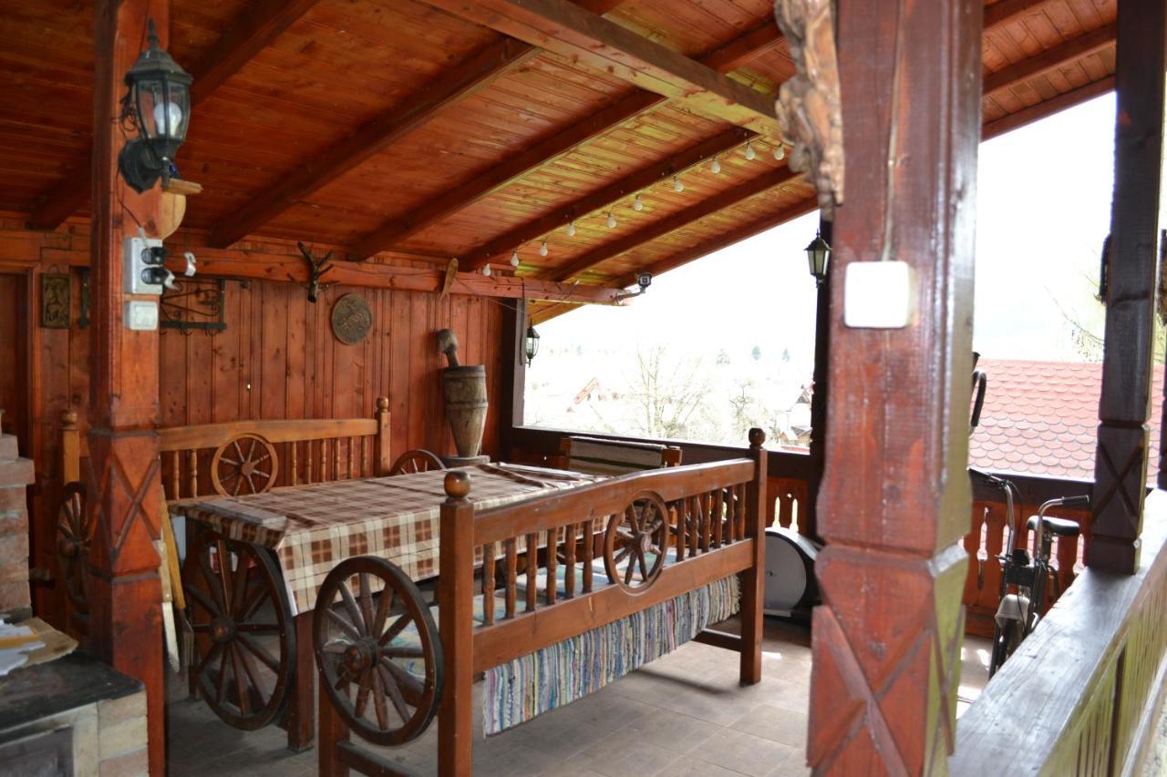 Hotel Pension Lucia Bucovina Vama  Esterno foto